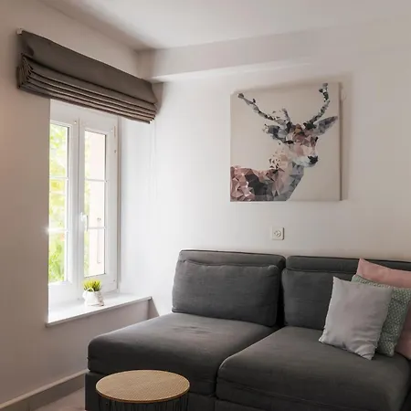 Amanthos Living Nyon Hotel apartamentowy Duillier
