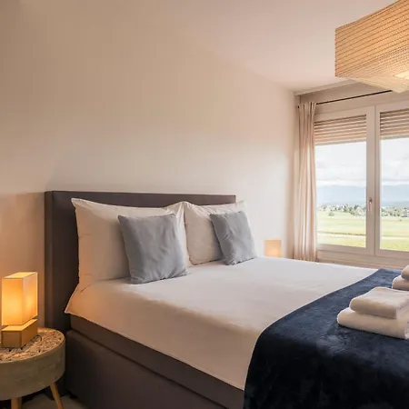מלון דירות Amanthos Living Nyon 3*
