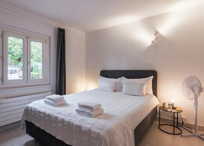 Amanthos Living Nyon Aparthotel 3*