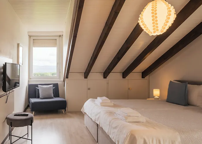 Aparthotel Amanthos Living Nyon 3*