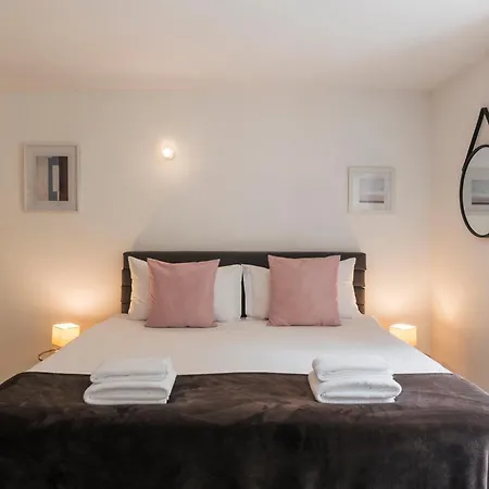 Amanthos Living Nyon Apart Otel 3*